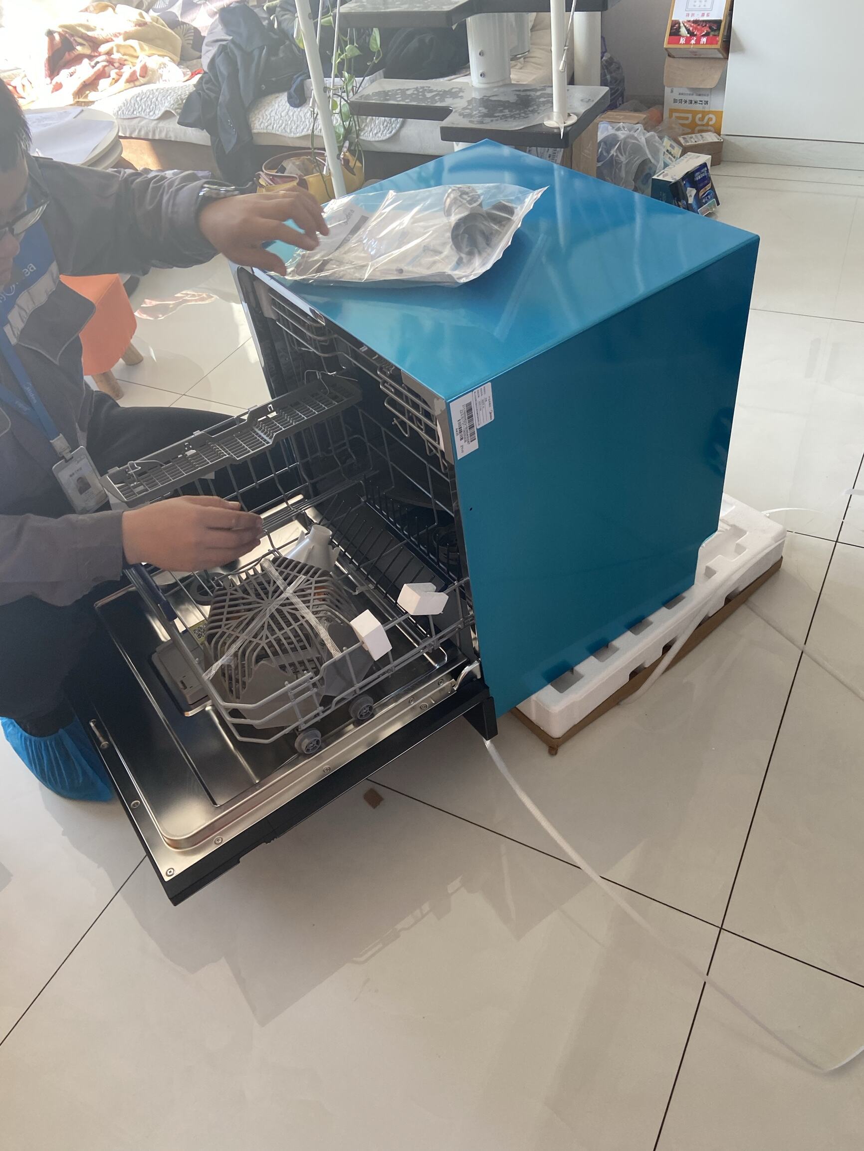 美的VX10变频洗碗机感受怎样？使用评测口碑如何？