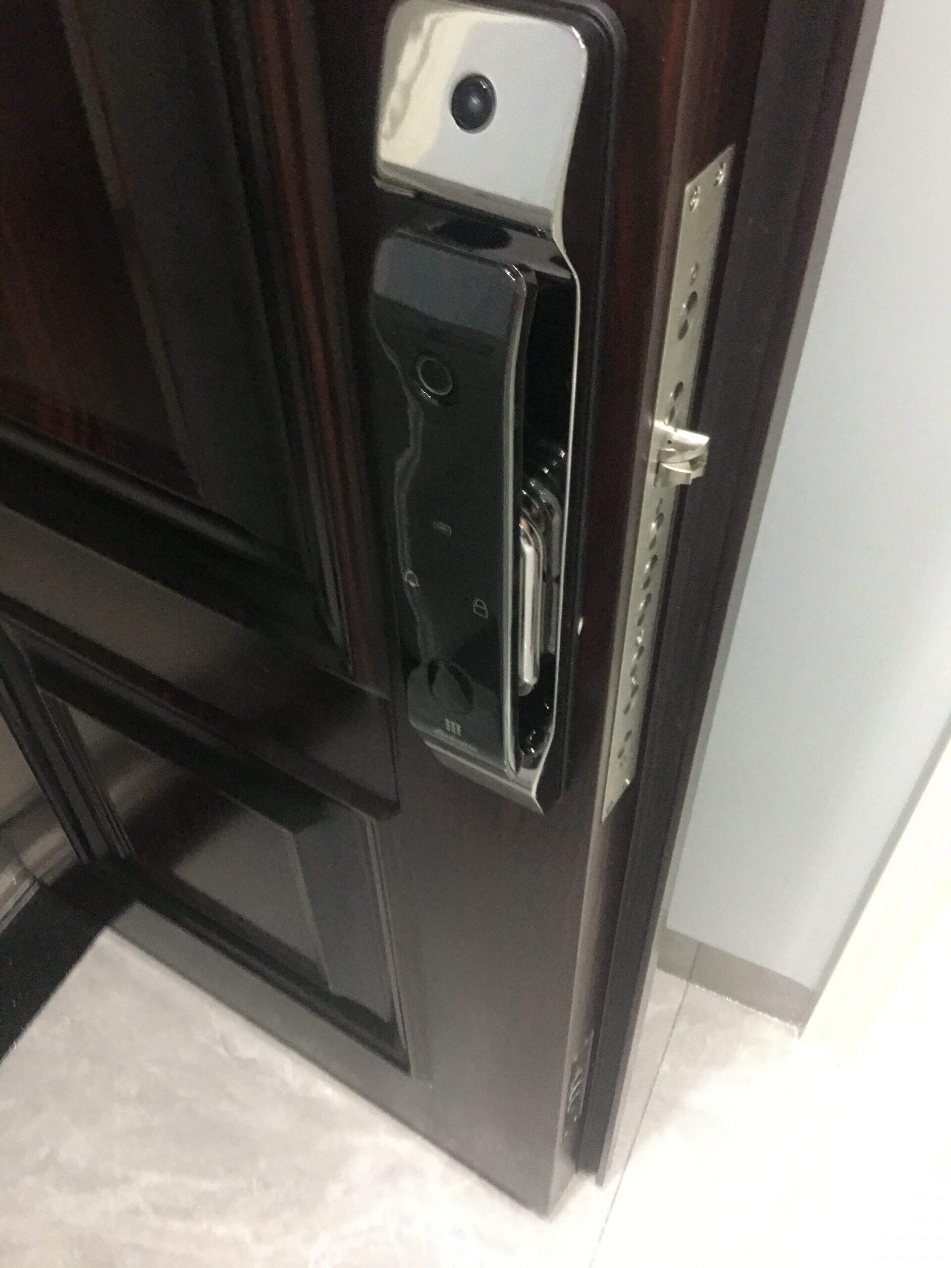 质量爆料指纹锁智能门锁/电子门锁好用吗?怎么样呢?优缺点测评
