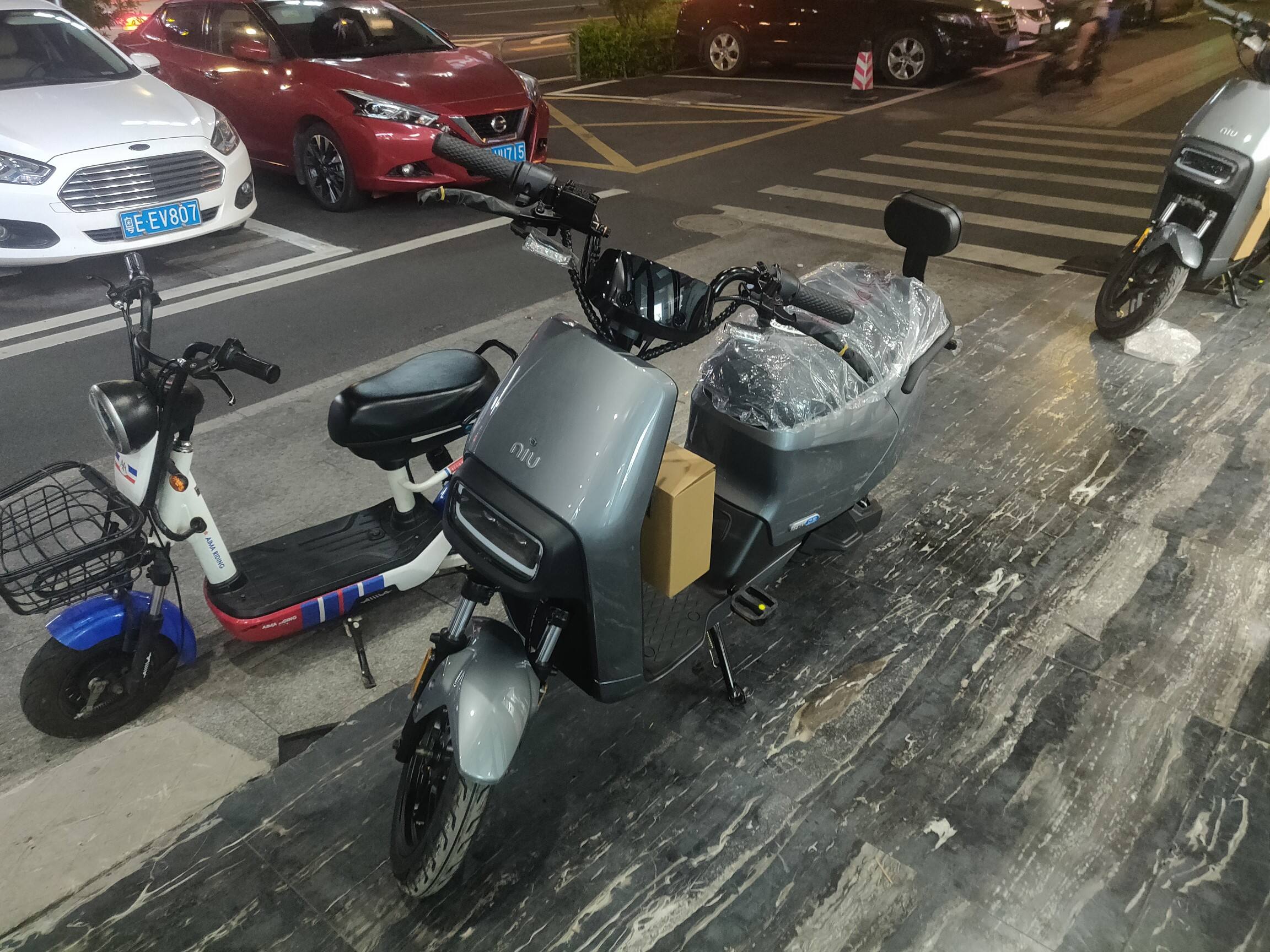 小牛电动车电动自行车功能怎样？实情解析性价比高吗？
